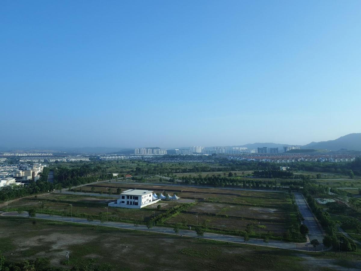 Apartment Letstay@setia Alam/city Mall/convention Centre *