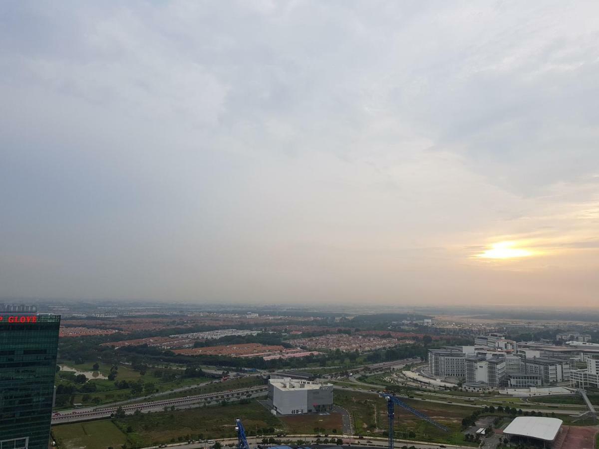 Letstay@setia Alam/city Mall/convention Centre