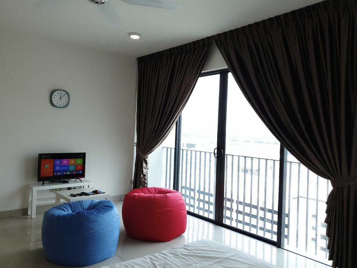 Apartment Letstay@setia Alam/city Mall/convention Centre