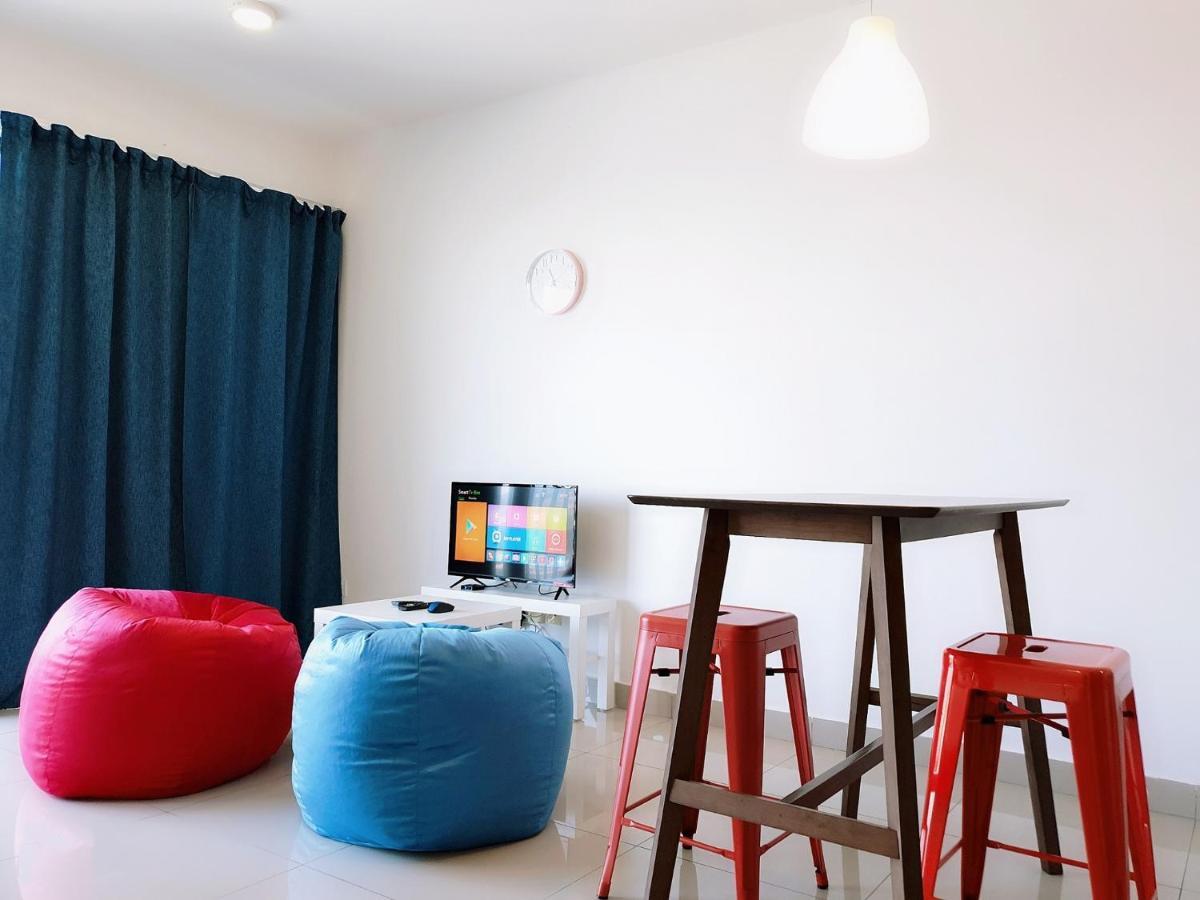 Apartment Letstay@setia Alam/city Mall/convention Centre
